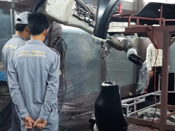 Xử lý thành công sự cố Robot Kawasaki 6 trục NM Linh Kiện Nhựa THACO